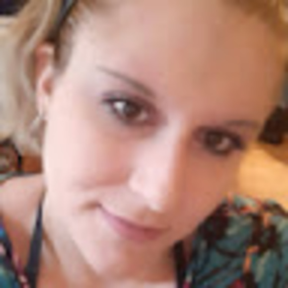 Meet your Posher, Shawna - Picture 1 of 1